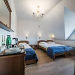 Alojamento de Acomodação e Pequeno-almoço Bursztynowa 3*