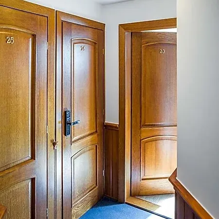 Bursztynowa Bed & Breakfast 3*