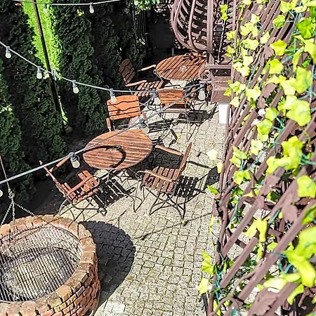 Bursztynowa Bed & Breakfast Rewa