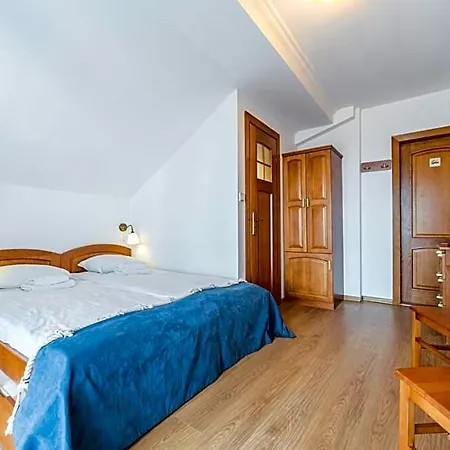 Bursztynowa Bed & Breakfast Rewa