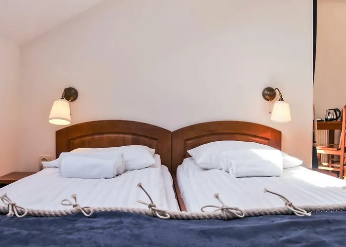 Bursztynowa Bed and Breakfast Rewa